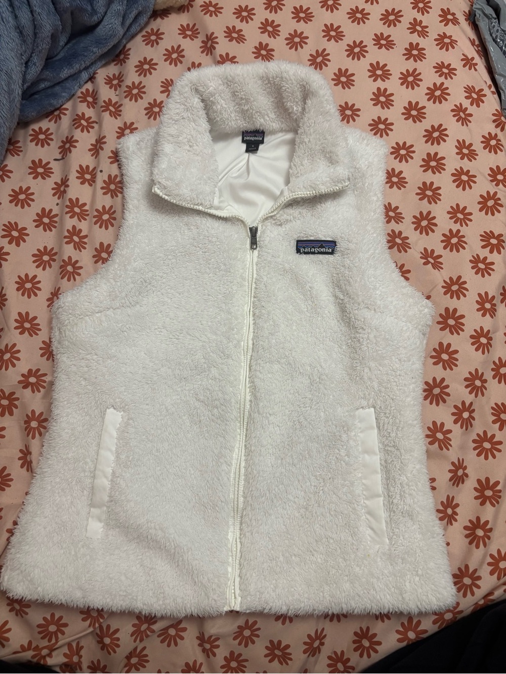 Patagonia Cream White Fleece Vest - Plush Zip Front